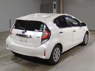 2019 Toyota AQUA - Thumbnail