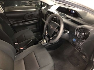 2019 Toyota AQUA - Thumbnail