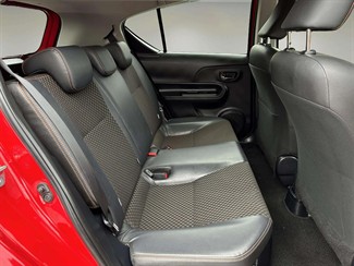 2015 Toyota AQUA - Thumbnail
