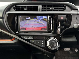 2015 Toyota AQUA - Thumbnail