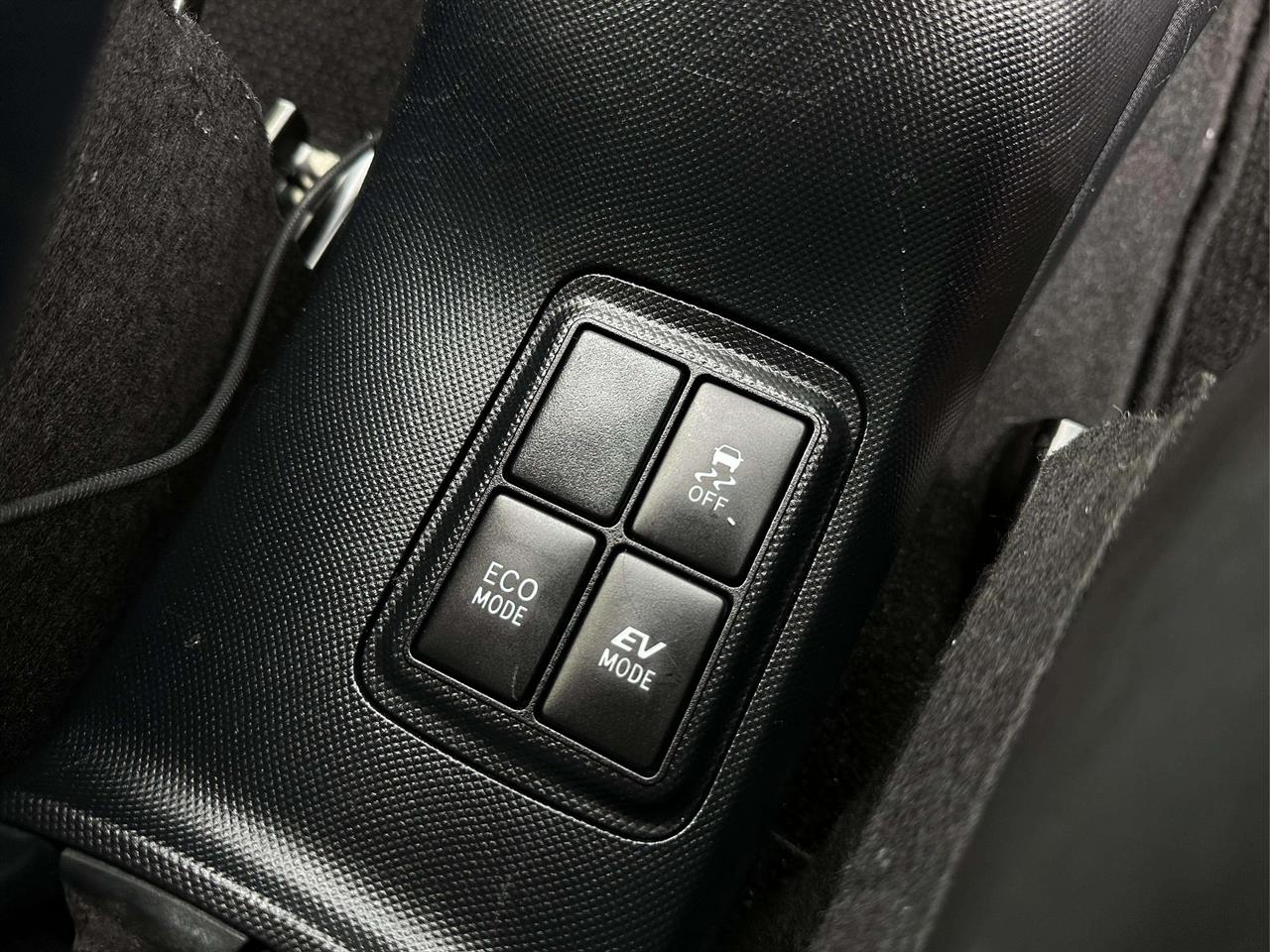 2015 Toyota AQUA