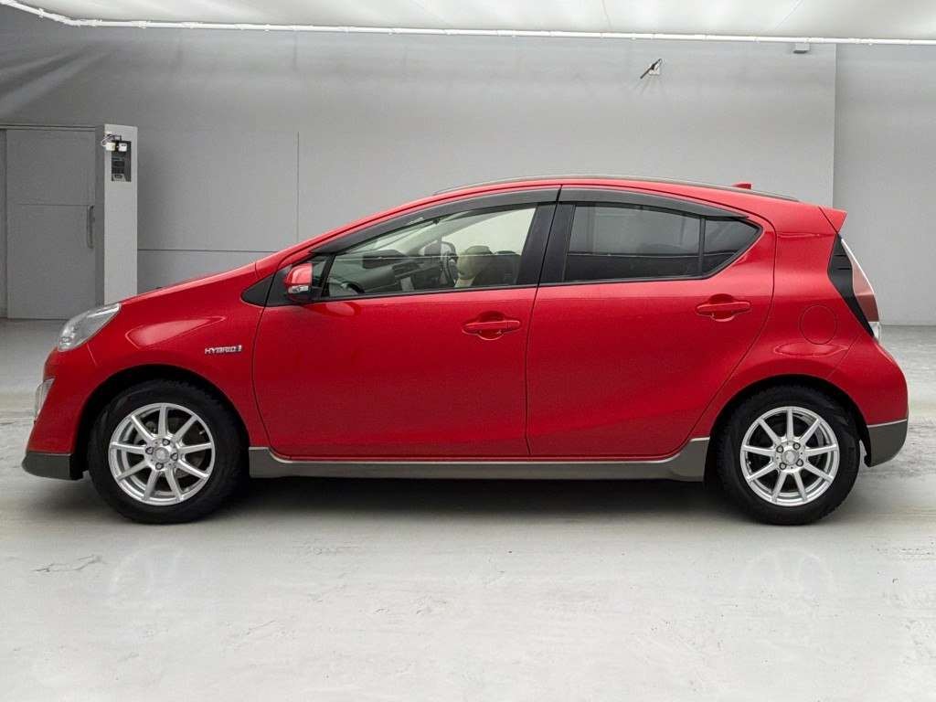 2015 Toyota AQUA