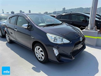 2015 Toyota AQUA - Thumbnail
