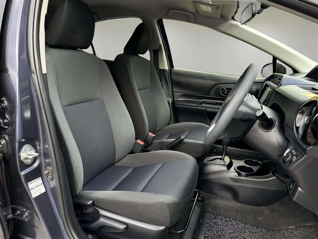 2015 Toyota AQUA