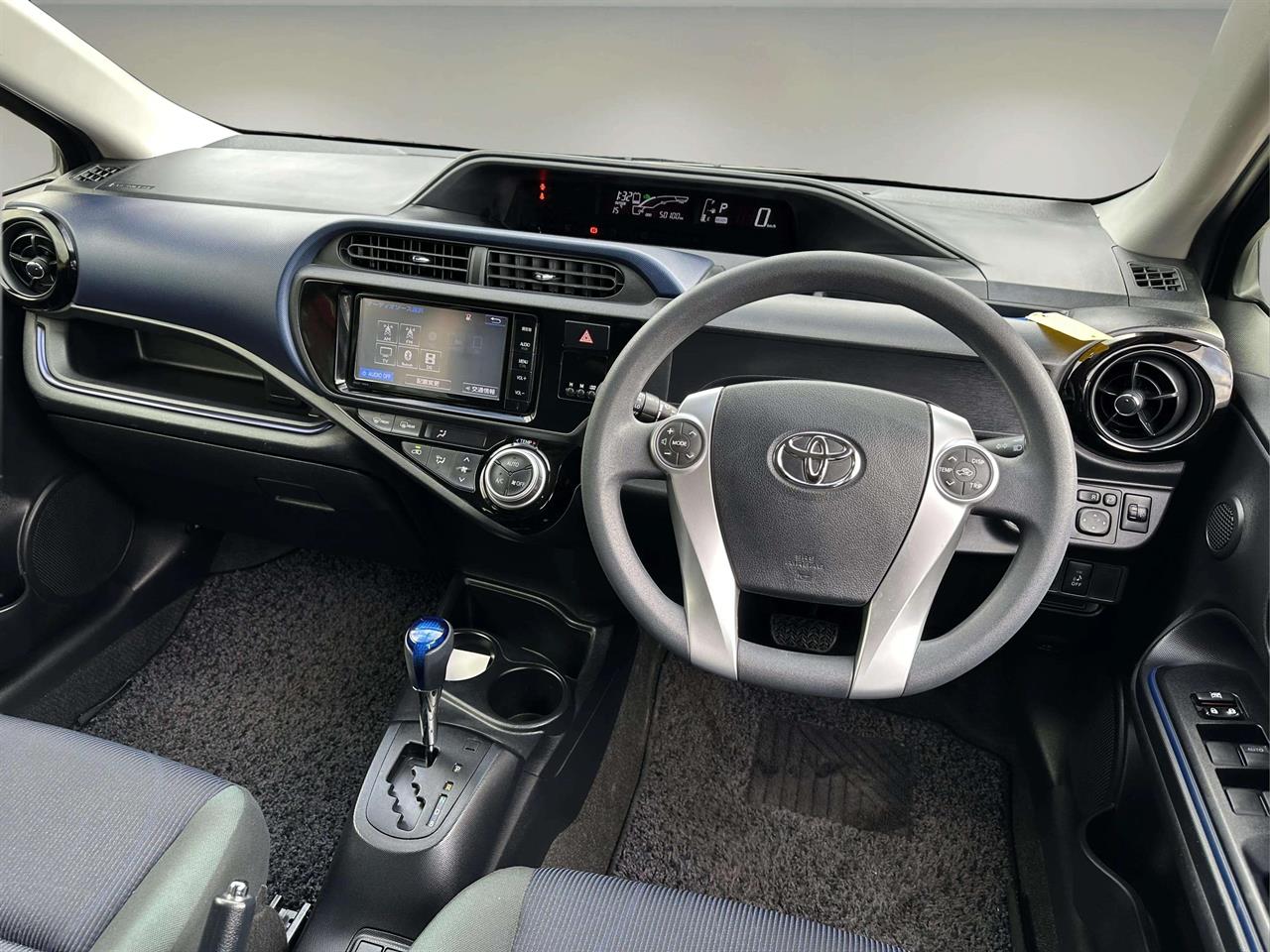 2015 Toyota AQUA
