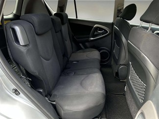 2006 Toyota RAV4 - Thumbnail