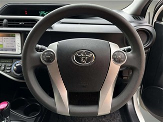 2013 Toyota AQUA - Thumbnail