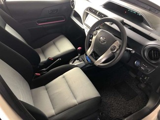 2013 Toyota AQUA - Thumbnail