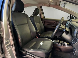 2014 Toyota AQUA - Thumbnail