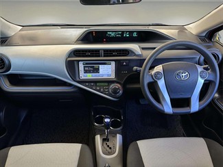 2013 Toyota AQUA - Thumbnail