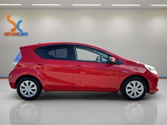 2013 Toyota AQUA - Thumbnail