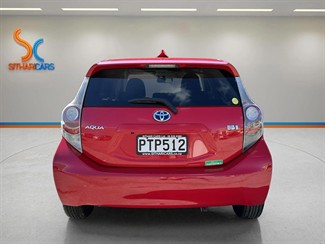 2013 Toyota AQUA - Thumbnail