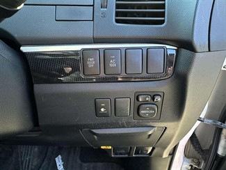 2013 Toyota Estima - Thumbnail