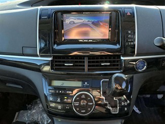 2013 Toyota Estima - Thumbnail