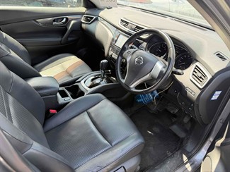 2015 Nissan X-trail - Thumbnail