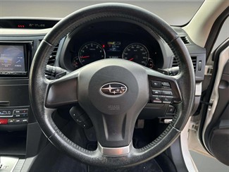 2013 Subaru Legacy - Thumbnail