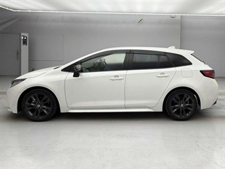 2021 Toyota Corolla - Thumbnail