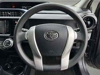 2015 Toyota AQUA - Thumbnail