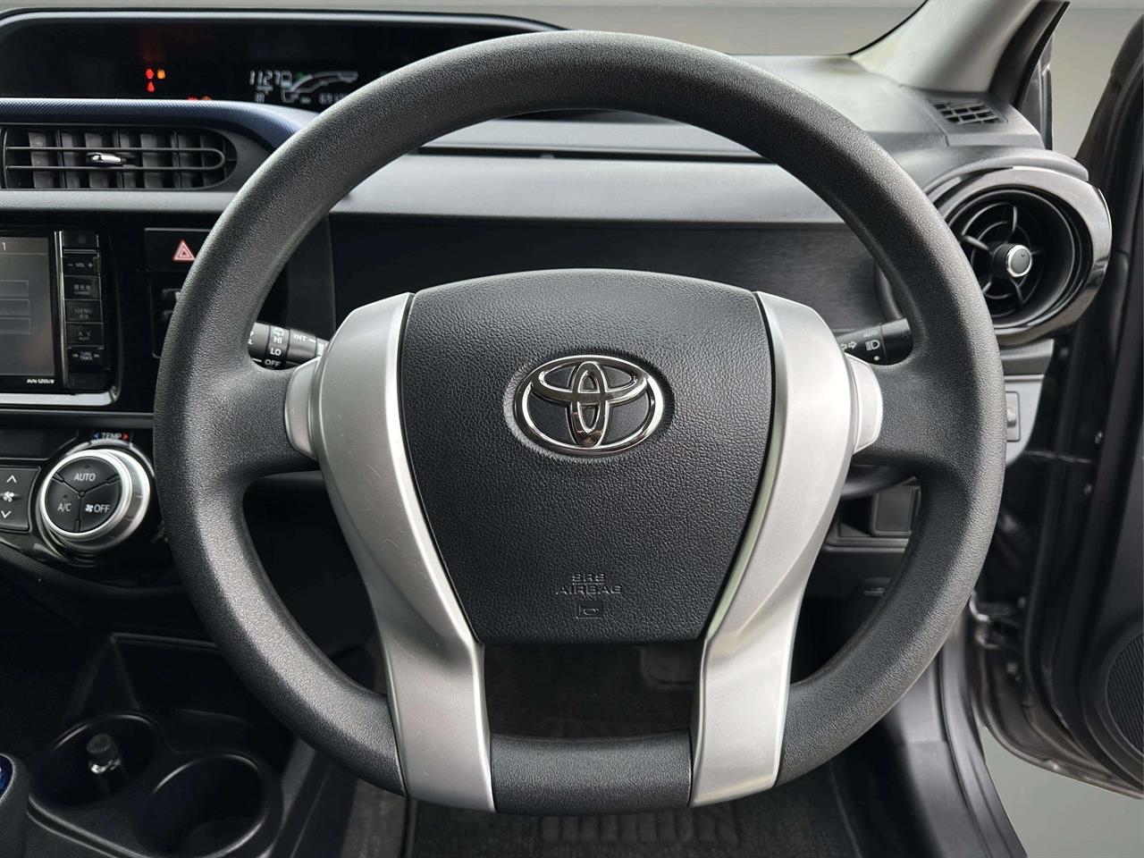 2015 Toyota AQUA