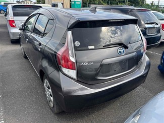 2015 Toyota AQUA - Thumbnail