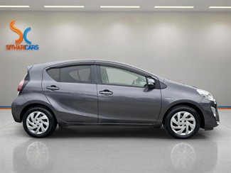 2015 Toyota AQUA - Thumbnail