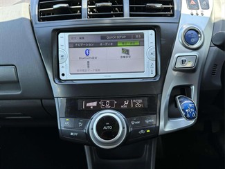 2014 Toyota Prius - Thumbnail