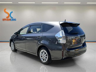 2014 Toyota Prius - Thumbnail