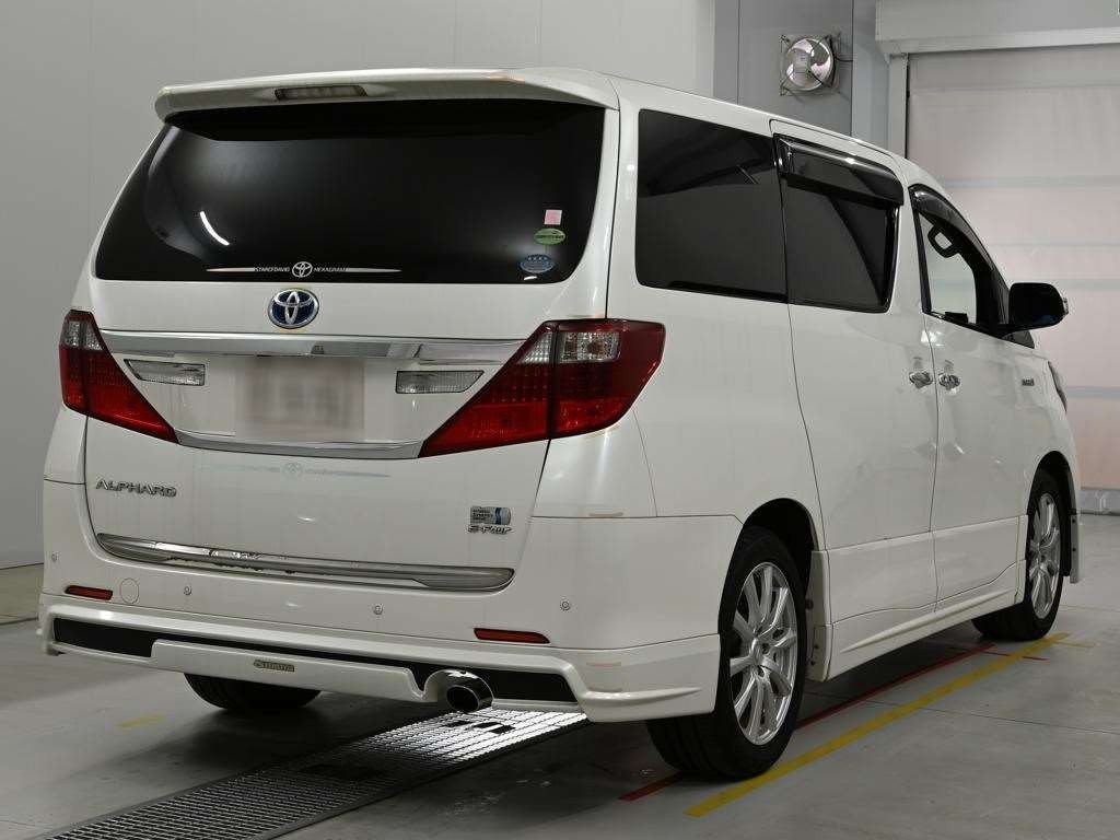 2012 Toyota Alphard