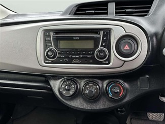 2012 Toyota Yaris - Thumbnail
