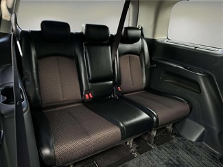 2013 Nissan Elgrand - Thumbnail