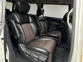 2013 Nissan Elgrand - Thumbnail