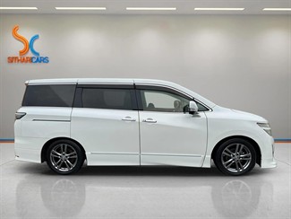 2013 Nissan Elgrand - Thumbnail