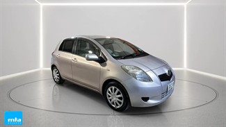 2006 Toyota Vitz - Thumbnail