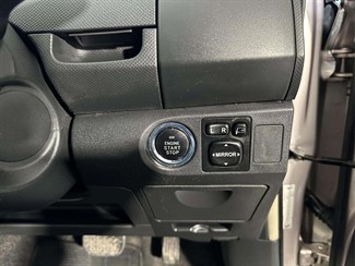 2006 Toyota Vitz - Thumbnail