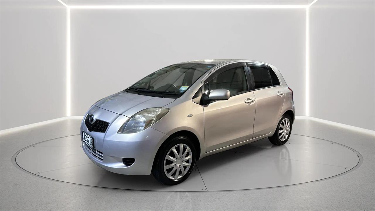 2006 Toyota Vitz