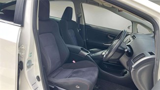 2013 Toyota Prius - Thumbnail