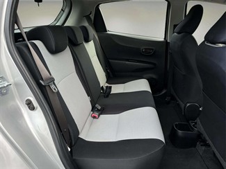 2013 Toyota Yaris - Thumbnail