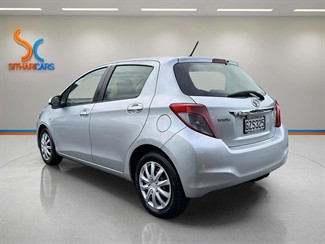 2013 Toyota Yaris - Thumbnail