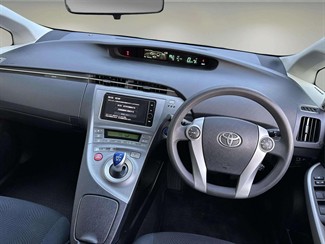 2012 Toyota Prius - Thumbnail