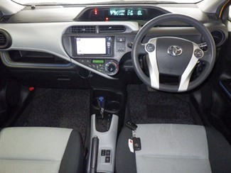 2013 Toyota AQUA - Thumbnail