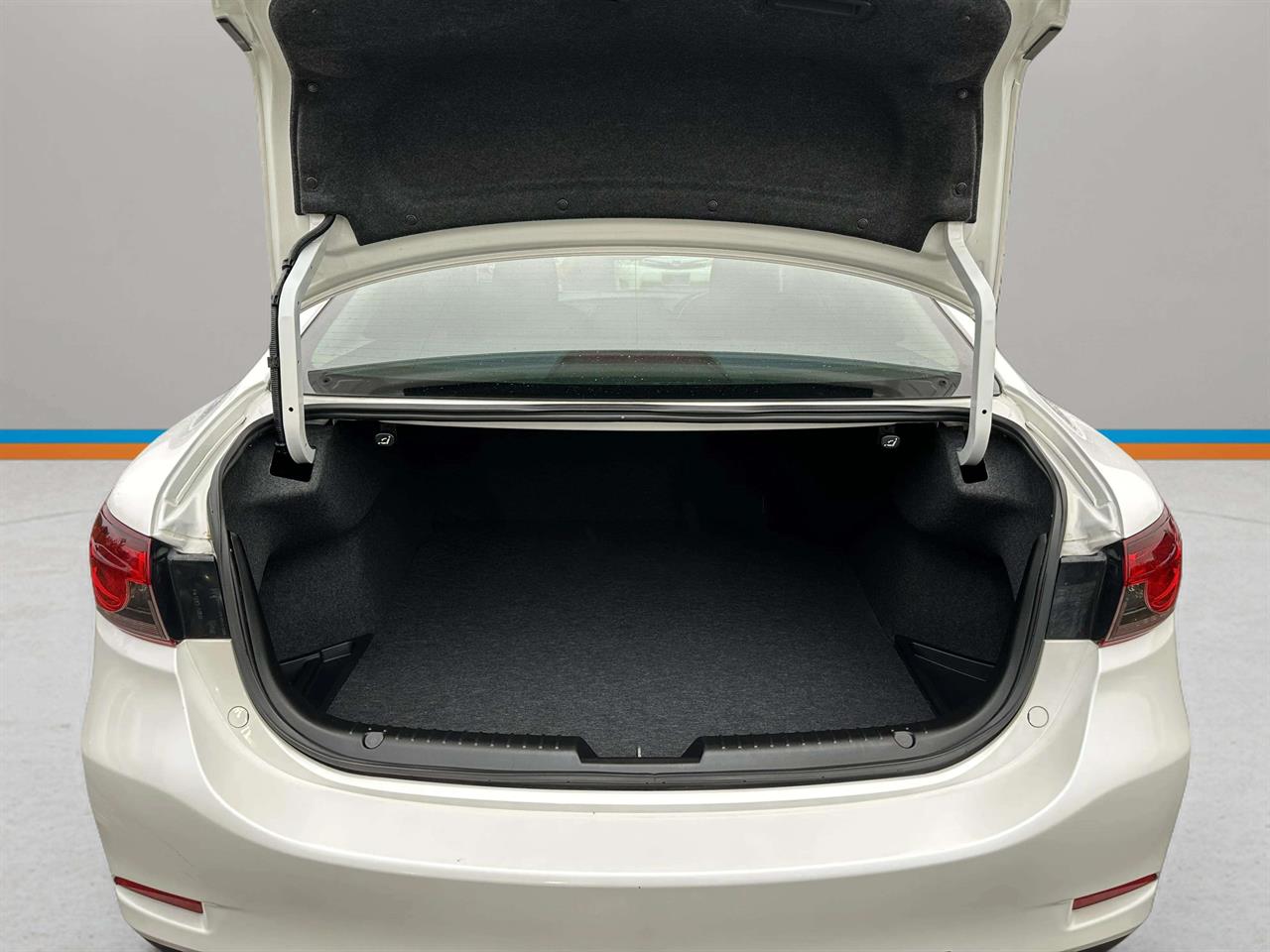 2013 Mazda ATENZA