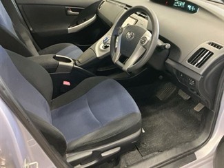 2013 Toyota Prius - Thumbnail