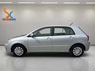 2005 Toyota Corolla - Thumbnail