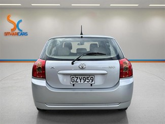 2005 Toyota Corolla - Thumbnail