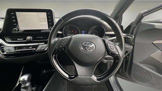 2020 Toyota C-HR - Thumbnail
