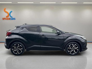 2020 Toyota C-HR - Thumbnail
