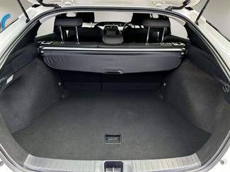 2019 Toyota Prius - Thumbnail