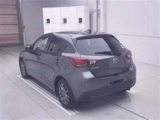 2017 Mazda Demio - Thumbnail
