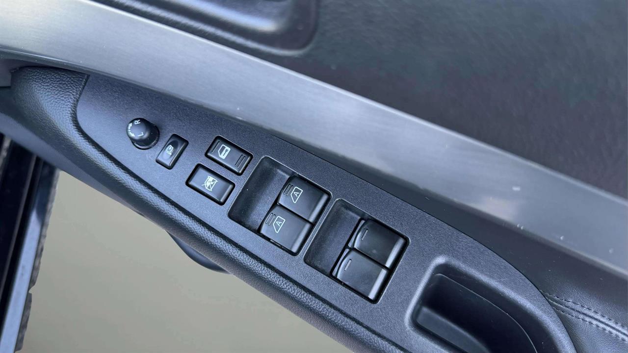 2013 Nissan Skyline