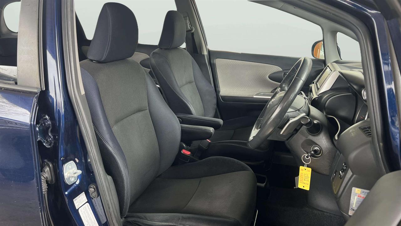 2010 Toyota WISH